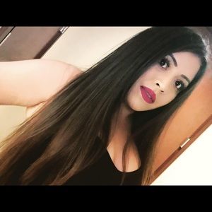 Meet your Posher, Mari